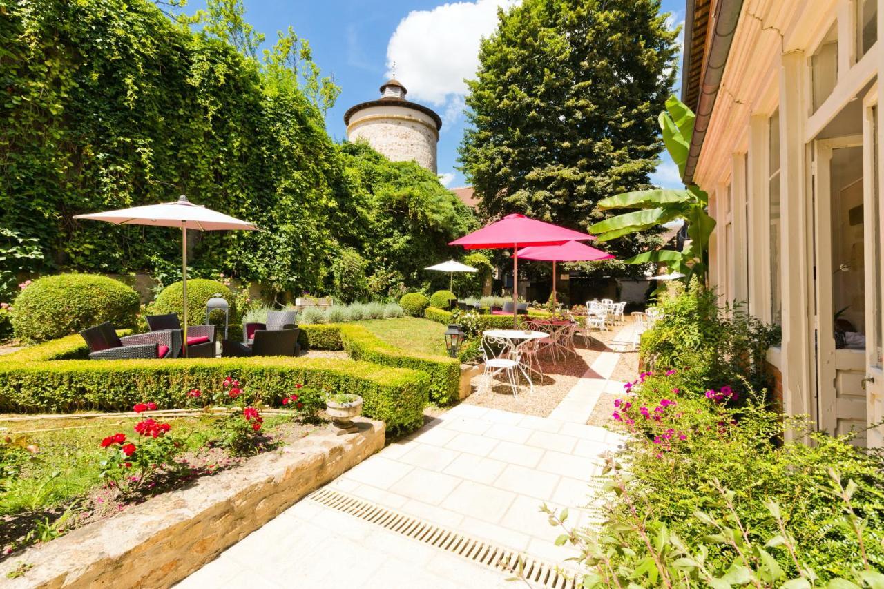 Hotel Montespan Bourbon-lʼArchambault 外观 照片
